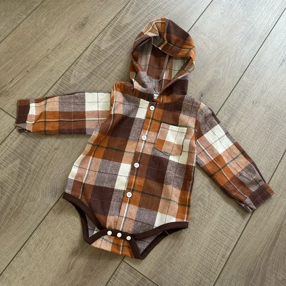 Baby Plaid Flannel Hoodie Romper Brown Pants Set in Size 6-12 Months NWOT